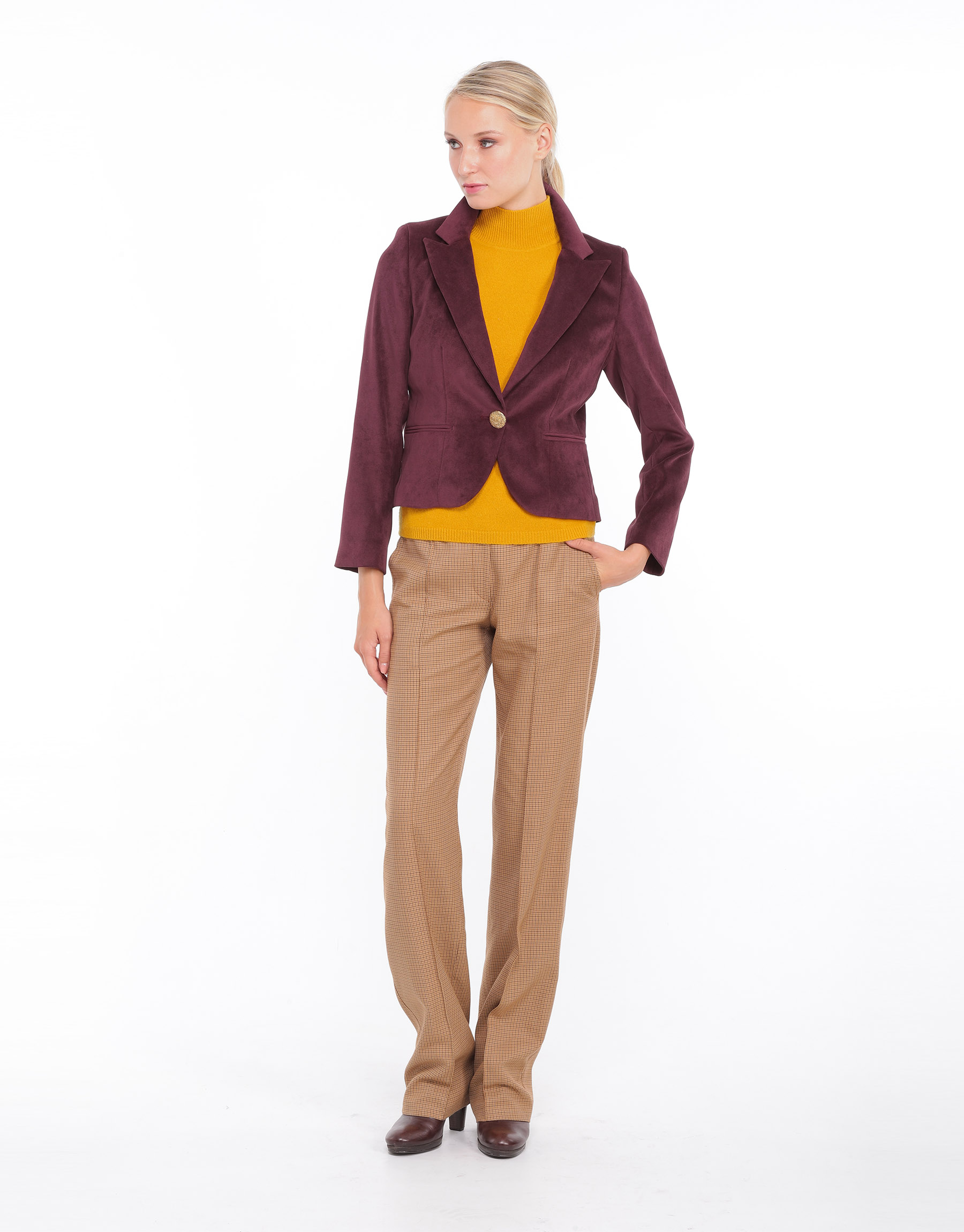 Short jacket in plum eco-suede 